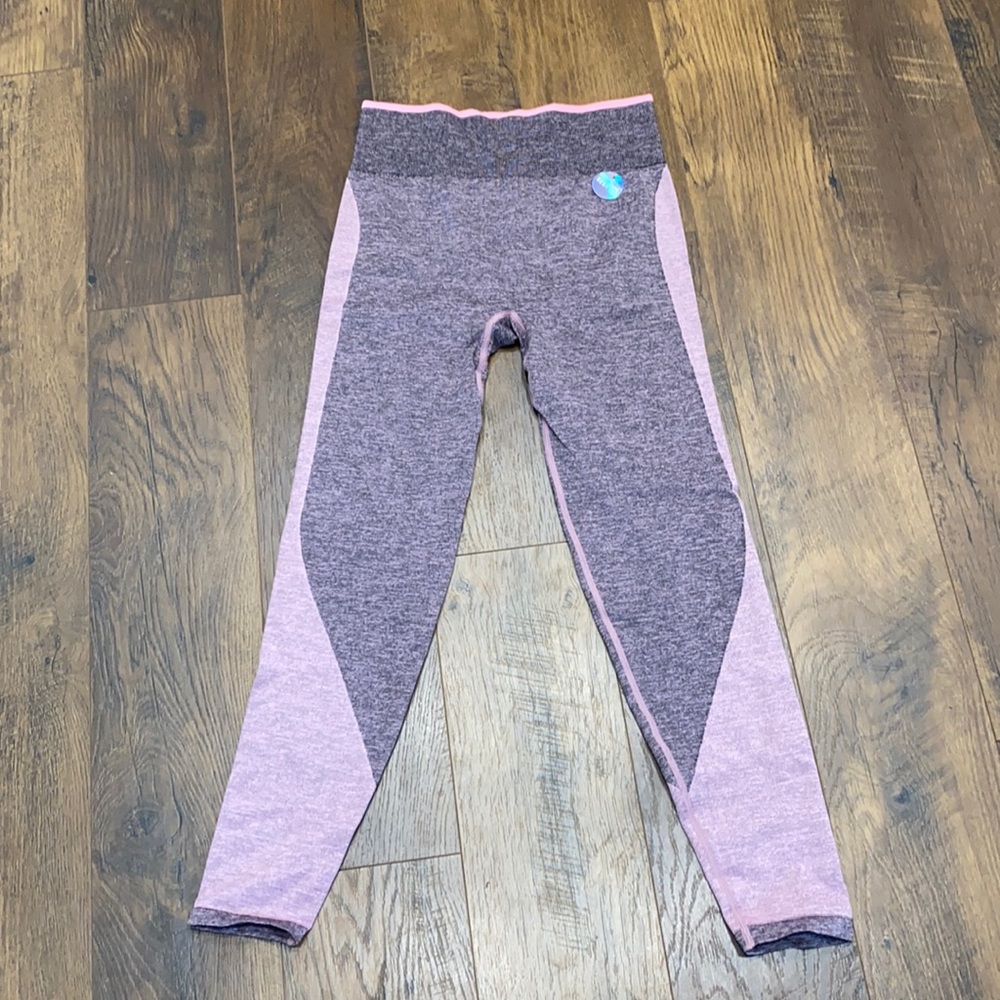 Medium Pink Seamless leggings